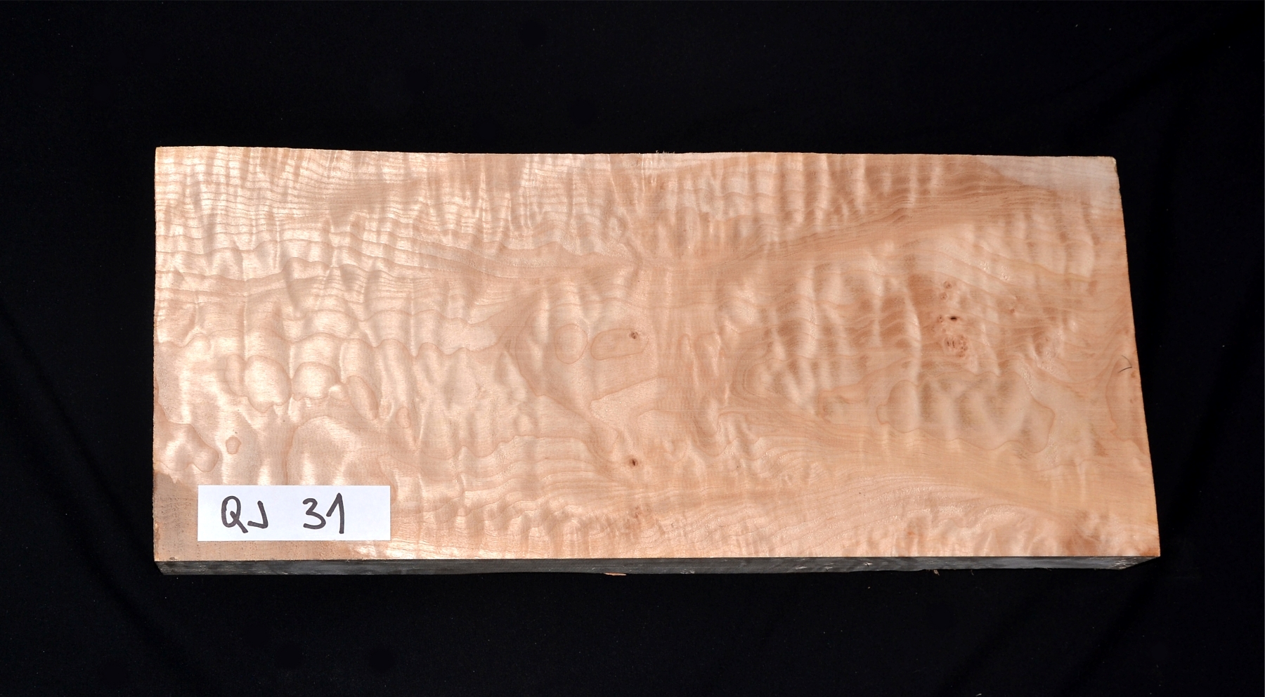Quilted Maple QJ 31